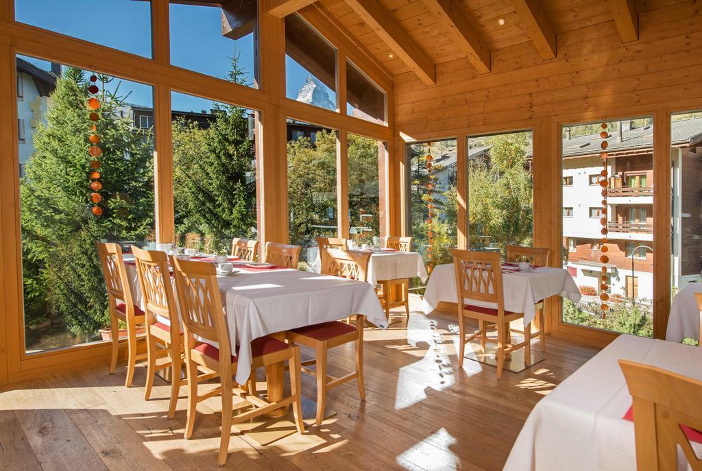 Hotel Dufour Alpin Superior - Adults Only Цермат Екстериор снимка