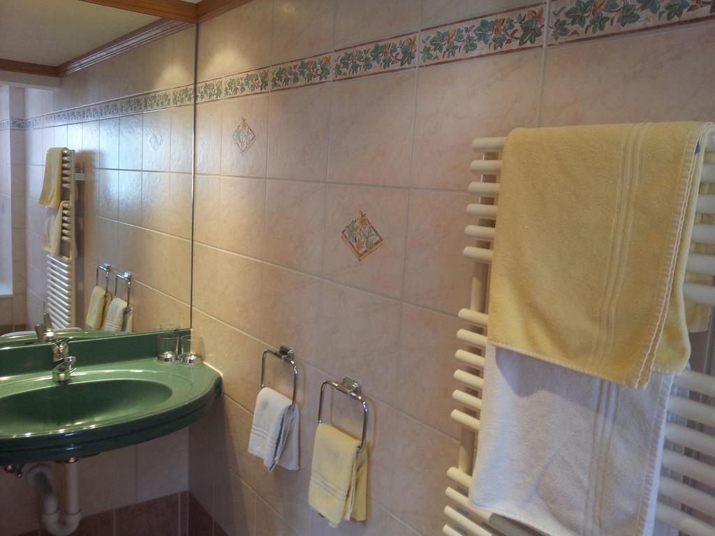 Hotel Dufour Alpin Superior - Adults Only Цермат Екстериор снимка